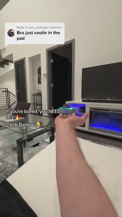 🤯 This Flying Spinner Comes Back To Your Hand!